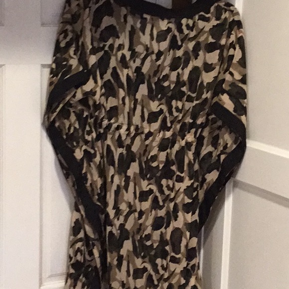 Coverup beautiful lepord one size color’s of India brand - Picture 3 of 3